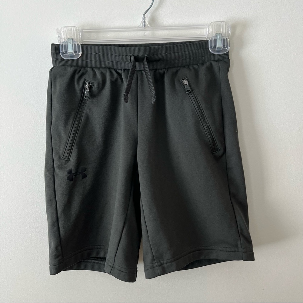 Boys Under Armour Sweat Shorts Medium Green Casual Athletic Loose Fit